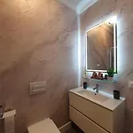 Tzuba Luxury Coresi Mall Brasov