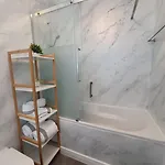 Tzuba Luxury Coresi Mall
