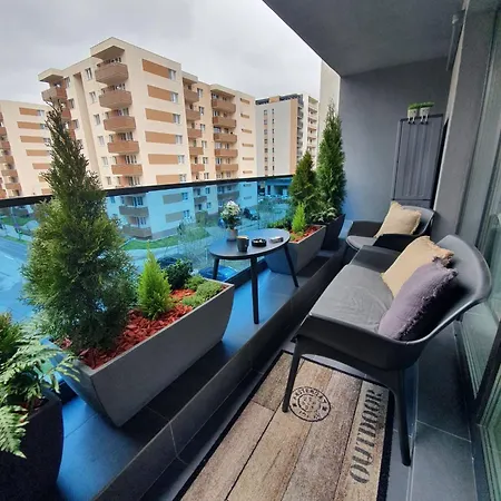 Apartmán Tzuba Luxury Coresi Mall *