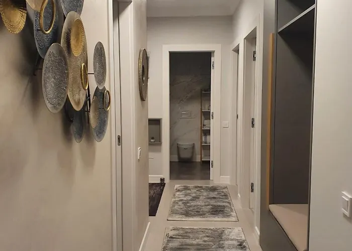 Tzuba Luxury Coresi Mall Brasov